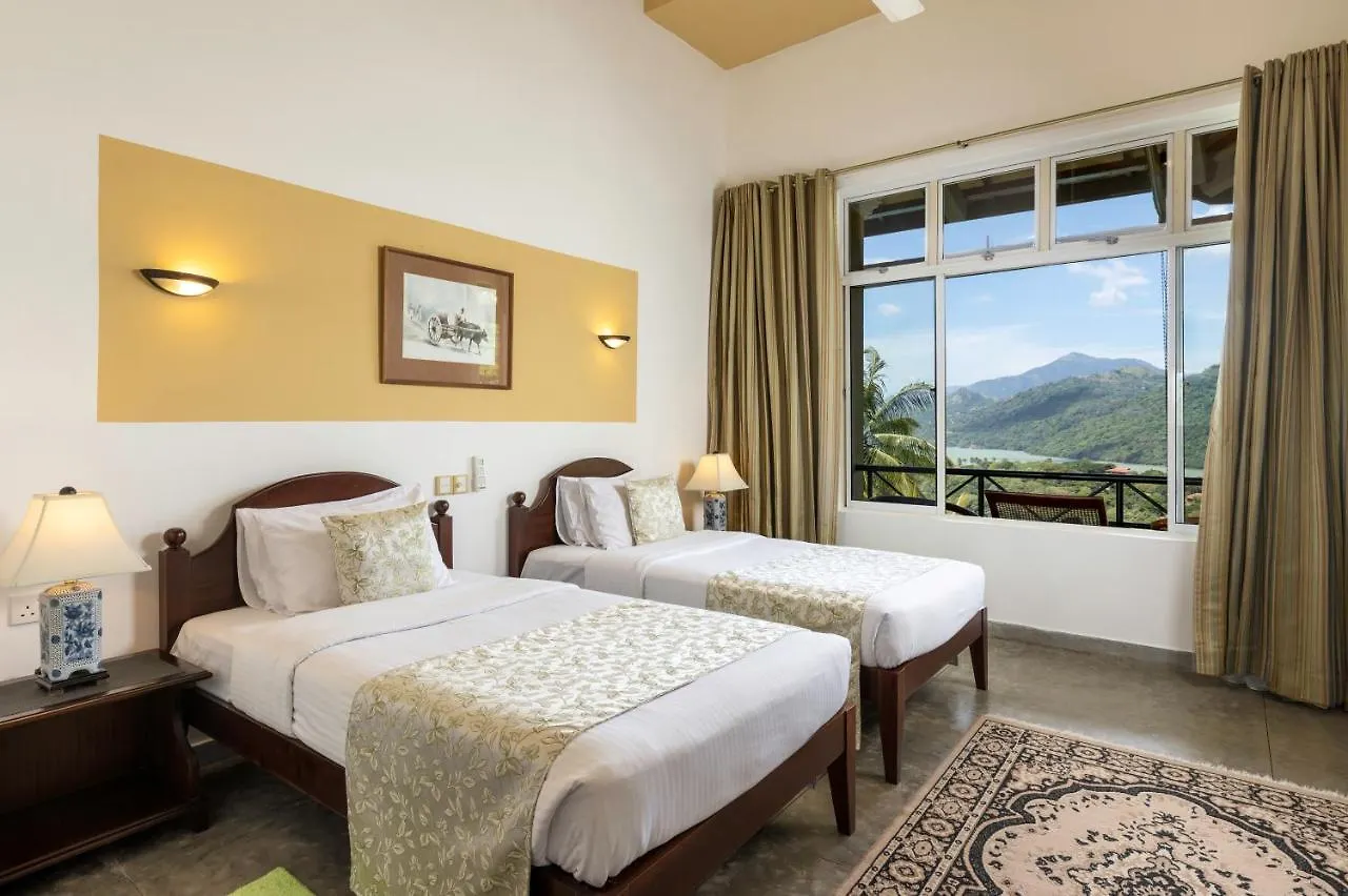 Villa The Albatross, Kandy Digana Sri Lanka